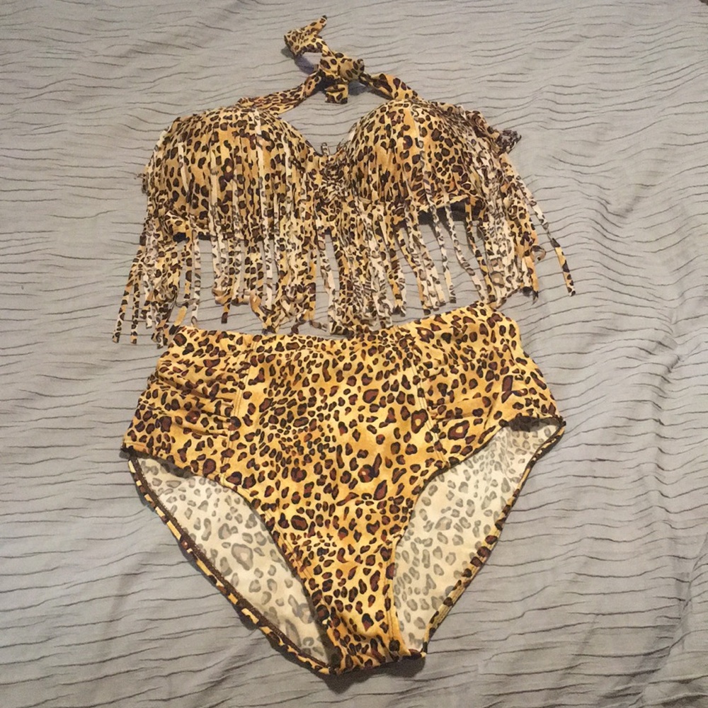 High waisted bikini